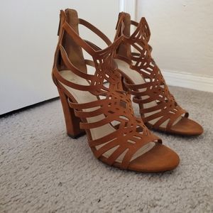 Super cute bohemian style heels